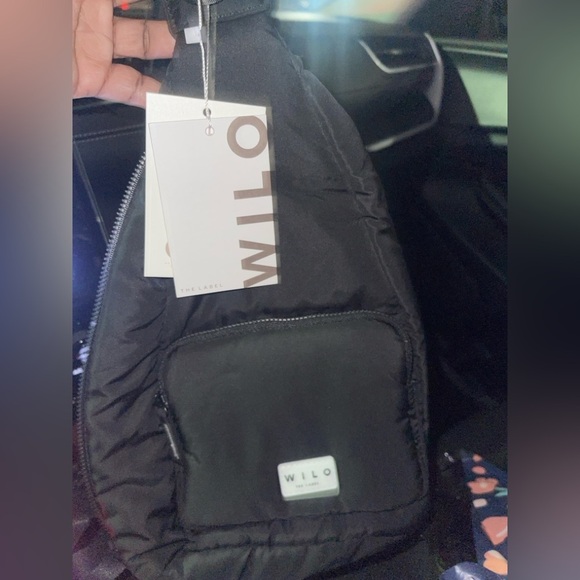 WILO Black Sling Backpack - Compact Crossbody Pack main image 4